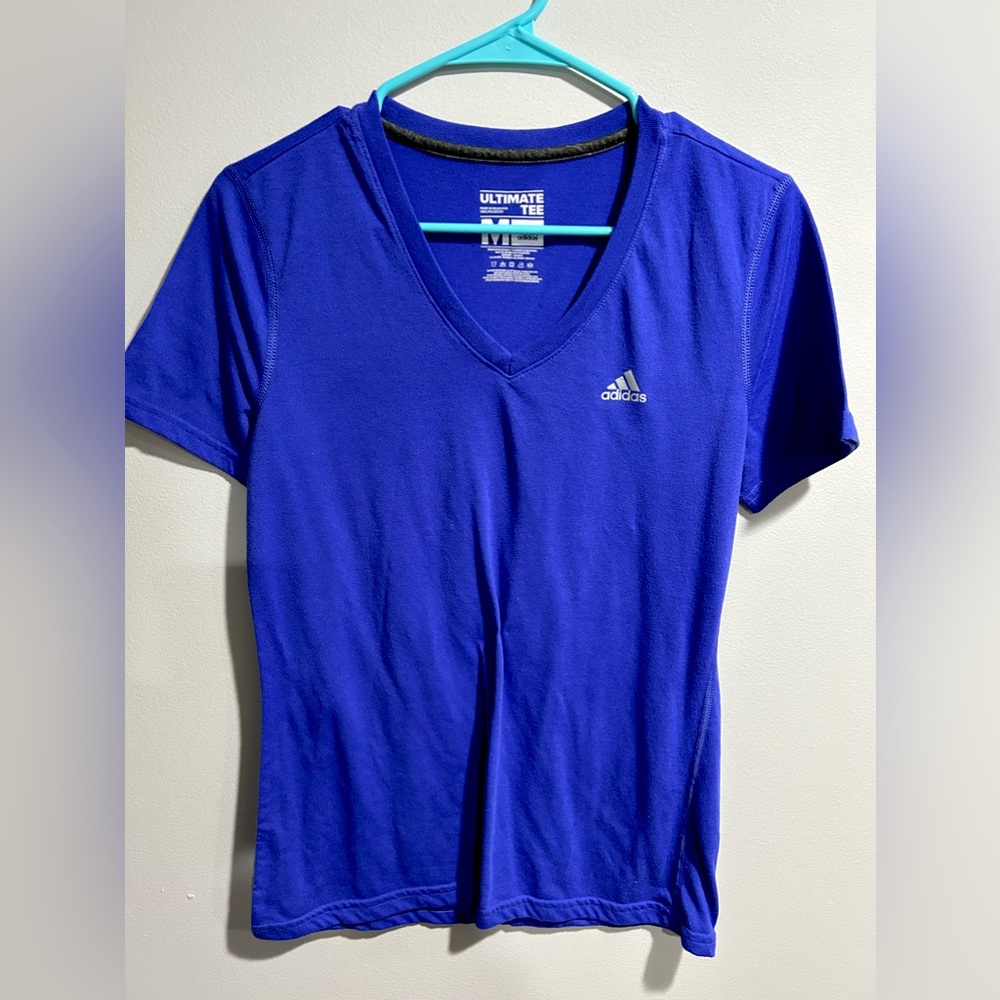 Adidas Ultimate tee women’s size Medium